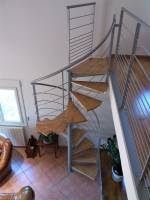 escalier hélicoidal métal et bois pose à carpentras 84
