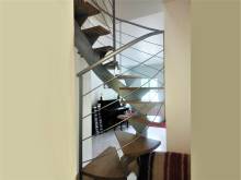 escalier  en métal contemporain  salon de provence bouches du rhone